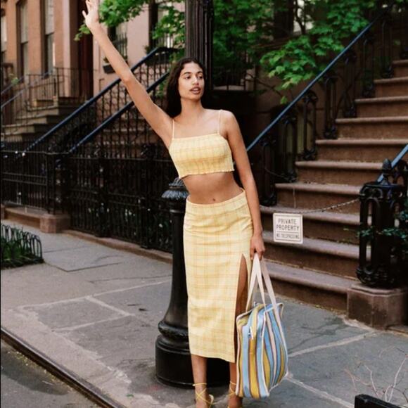 Zara blogger favorite plaid midi skirt - Picture 11 of 13